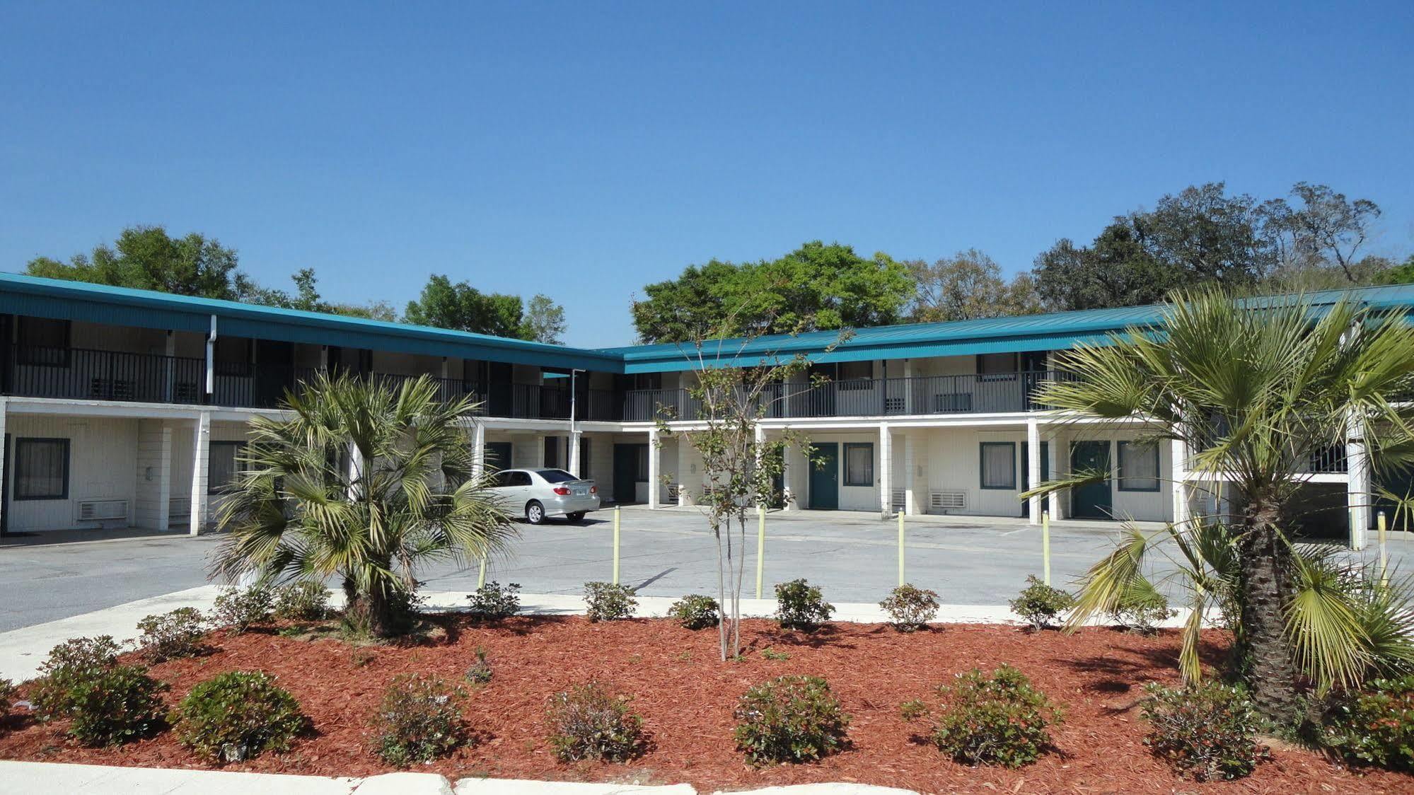 Western - Pensacola Hotel Beach Haven