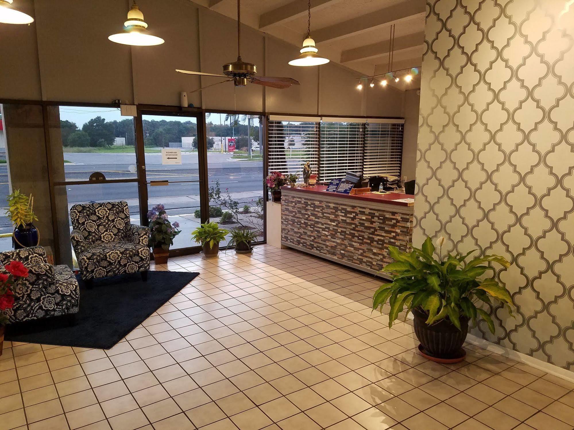 Western - Pensacola Hotel 2*