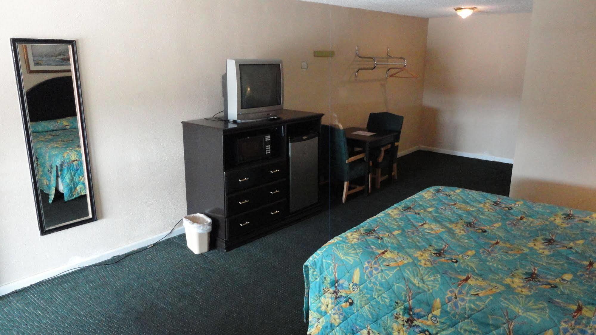 Western - Pensacola Hotel Beach Haven